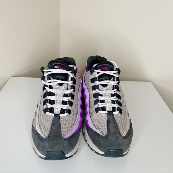 NWB Nike Air Max 95 Viotech Anthracite - Picture 3 of 10